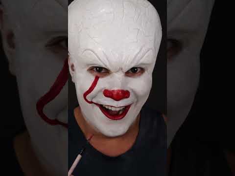 Transforming to Pennywise! #HalloweenNeverEnds series #1 😈 who should we do next?