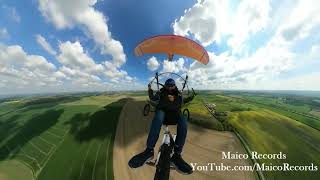 Maico Records - Trike Paramotor -  Part One - ኣባላት ቤት ሙዚቓ ማይኮ ንኽብሪ ባንዴራ ሕድሪ ኣብ ሰማየ ሰማያት ከንሳፍፉ