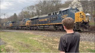 TRAIN TRACKERS # 40 -  CSX HERITAGE B&O LOCOMOTIVE