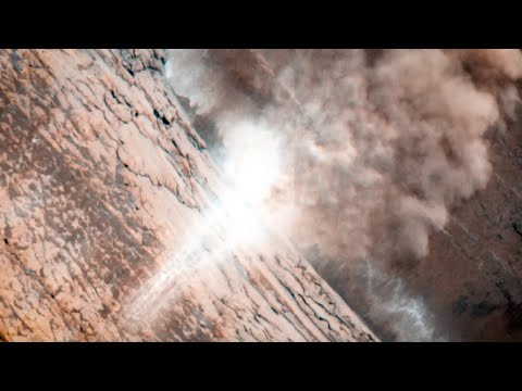 Martian New Year tracked by NASA - Avalanches, exploding jets and more!