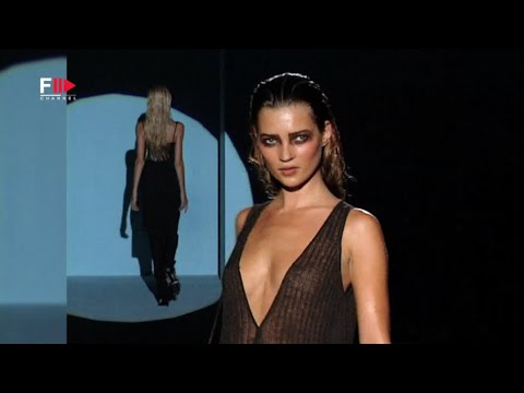 Vintage in Pills GUCCI Spring 1997 - Fashion Channel
