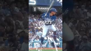 One of the best players in the league right now #mlb #music ￼