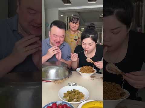 The selfish husband thought he had barbecue, but it turned out to be bitter melon