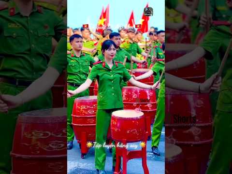 Vì màu áo xanh tuổi trẻ góp một chút sức cho Tổ Quốc #respect #congannhandan #short #tintuc