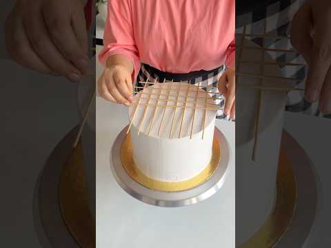 Calendar cake 🥰#cakehacks #cakedecoratingideas #cakeathome #shortsfeed