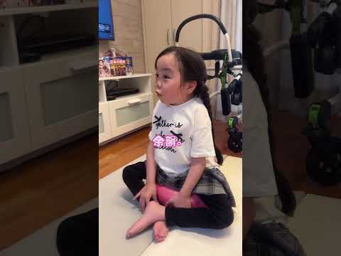 英語の話かと思ったらお笑いの話だったｗ #パパと娘 #余韻じゃなくて聞き取れないだけやろｗ