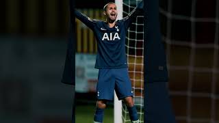 Kubadda cagta ayuu ka tagay si uu u noqdo Filim-sameeye.! 🎥