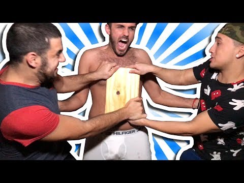 BROMA AL NUEVO INTEGRANTE CON CERA EN EL PECHO