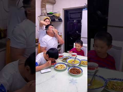 難道真應那句老話，龍生龍鳳生鳳，老鼠兒子會打洞？#funny #shorts