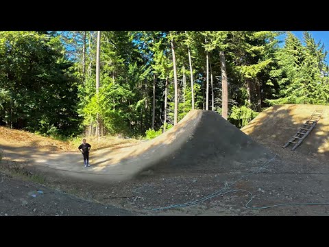 DOWNHILL PROGRESSION AND HUGE FREERIDE JUMPS!!