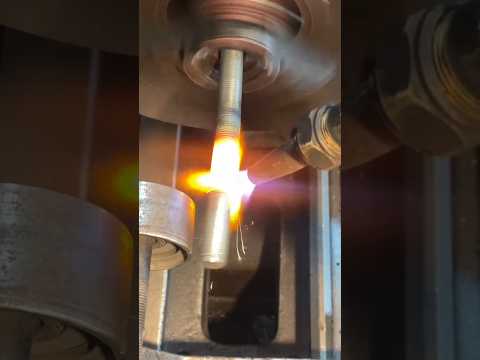 How to straighten a bent bolt.