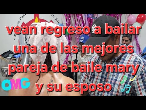 mira el buen baile de Mary y su esposo con este cumbion vean que paso 💃🕺🎶#baile #show #dance #music