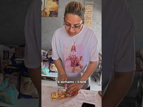 Manger un msemen pour 0,60€ au Maroc 🇲🇦 #maroc #vlogvoyage #🇲🇦 #streetfood