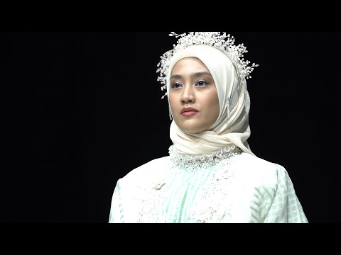 Jakarta Muslim Fashion Week 2024: Being Modern & Modest | FashionTV | FTV