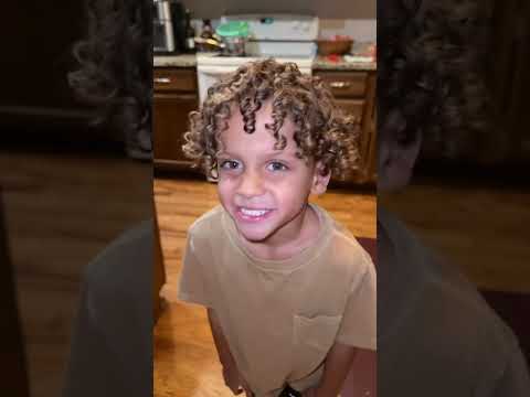 wash + style day🫧 for the 1st day of school! 4 dif curl patterns✨#curlscurlscurls#curlyhairroutine