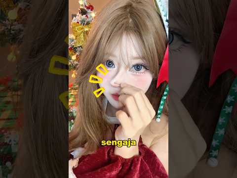 Gadis ini tidak ingin ibunya tahu bahwa dia memakai riasan.#shorts