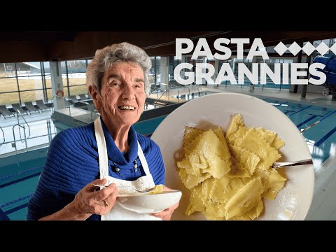 90yr old Augusta makes an easy cheesy pasta called menudoli! | Pasta Grannies