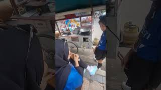 Abis olahraga jajan batagor #shorts