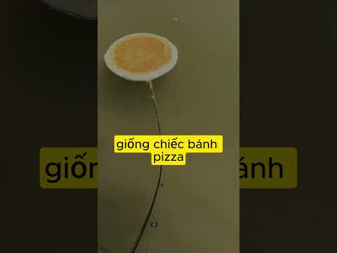 Đang câu mà thấy thứ gì đó tròn giống chiếc bánh trôi nhiều thế nhỉ