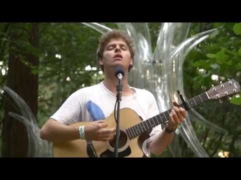 Mac DeMarco - Cooking Up Something Good (Live on KEXP @Pickathon)