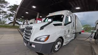 PICKING UP MY NEW 2026 FREIGHTLINER CASCADIA