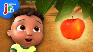 Cody's "A Good Try" Apple Picking Song 🍎🎶 CoComelon Lane | Netflix Jr