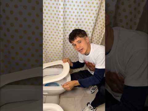 broma en el baño 3