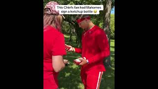 A ketchup bottle?! (via @Chiefs/TT)