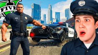 FRANKLIN se CONVIERTE en el POLICÍA más FUERTE de GTA 5... 💪👮‍♂️ (Mods)
