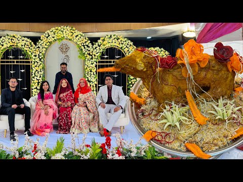 Eating Wedding Food