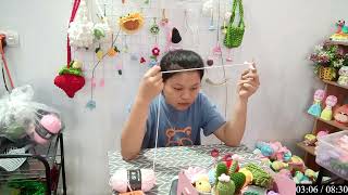 Tự làm gối handmade từ vải vụn mềm mại, êm ái và cực hợp với phòng ngủ nhỏ