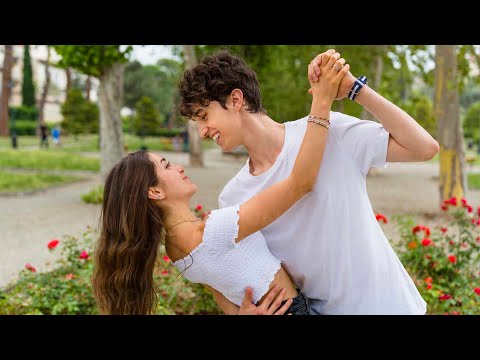 लड़के को इम्प्रेस कैसे करें? | लड़कों को आकर्षित करने के टिप्स ! How to Impress a Boy?