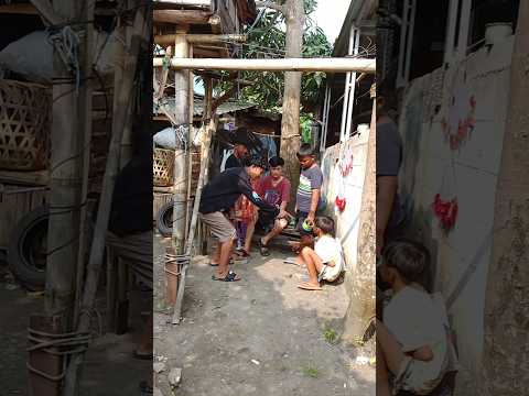 Si bocil pingin beli layangan burung