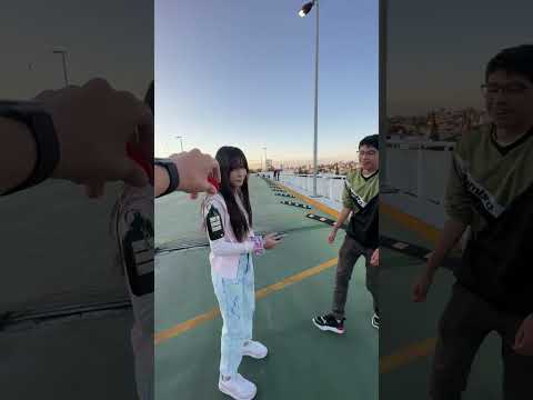 CAMBIO a su NOVIO por un CARRO