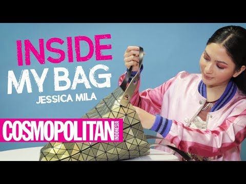 What\'s INSIDE MY BAG - Jessica Mila