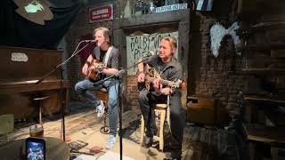 Michal Šindelář & Jakub Kořínek - "Hořely, padaly hvězdy" Live Balbínka