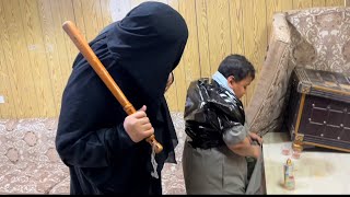 البطريق يتنكر ودخل يسرق بيت ام اصيل😱😂🔥