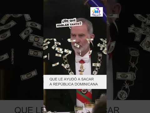 Letizia cuchichea con Pedro enfrente de Felipe.LA ATEA REPUBLICANA Y ABORTISTA no oculta su amistad