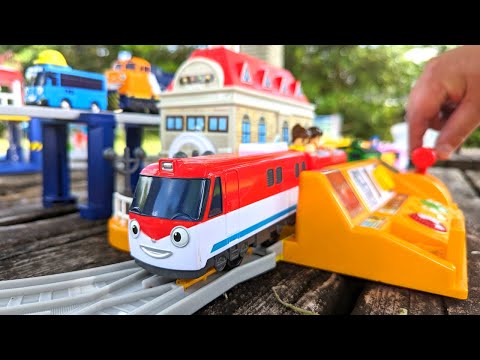Titipo train & Tayo toys ☆ Elevator station & control center tunnel course