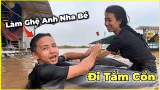 Đi Tắm Bị Tới Công Chuyện 