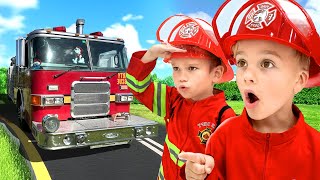 Çocuklar itfaiyeciliği öğreniyor ve herkese yardım ediyor!