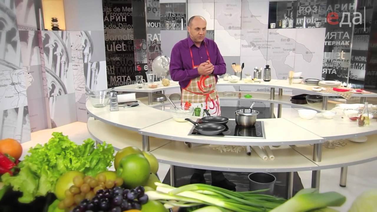 Кухня Италии. Блинчики в бульоне