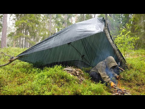 Bushcraft Trip - Tarp Camping in Rain