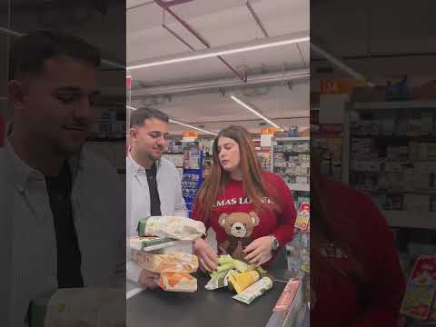 POV: Quando pensi ti faccia passare, e invece… 😂 #conad #cassiera #commessa