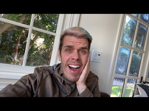 Tana Mongeau's Corrupting Demi Lovato! Amber Heard's Career Is Over? Gayle King Is Not Sorry Over Kobe Bryant Drama! And... | Perez Hilton