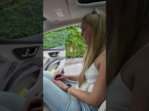 Automatische Türen im Mercedes EQS!