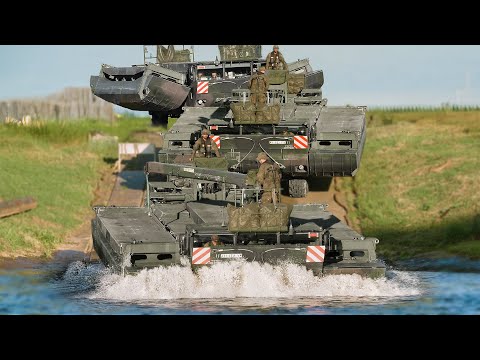 M3 Amphibious Rig Builds 400ft Bridge in Just 20 Minutes
