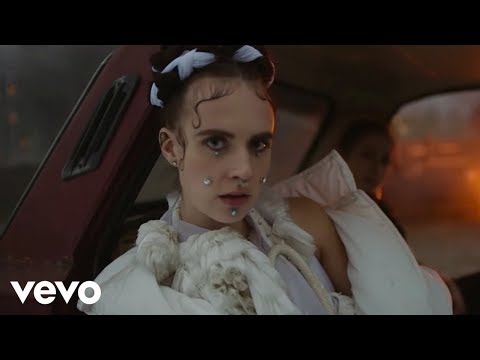 MØ