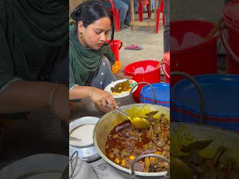 Delicious Duck Curry (Hash Bhuna) - Purbachal 300 Feet, Nila Market #shorts #streetfood
