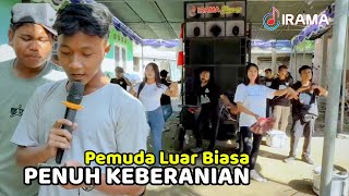 Anak Setempat Menyumbangkan Lagu Sasak Live Irama Dopang Di Mengilok Batujai